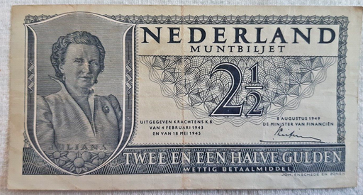 [196901957335] Netherlands 2 1/2 Gulden banknote 2 March 1943 nice circulated condition